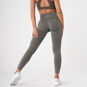 NVGTN XL Khaki Green Curve Seamless Leggings - Women's fitness workout bottoms